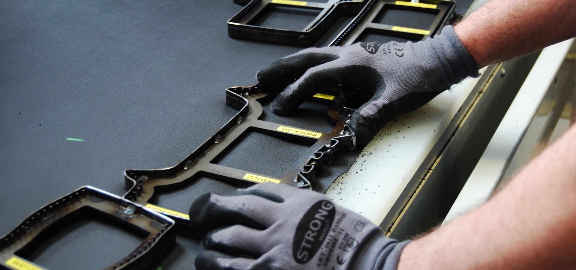 冲裁车间 冲裁车间